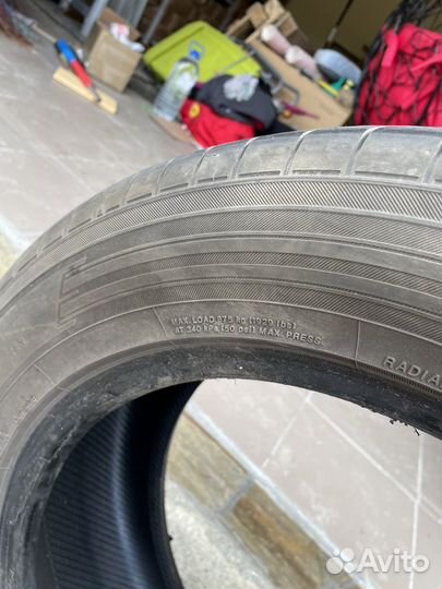 Yokohama BluEarth-XT AE61 235/55 R17 103W