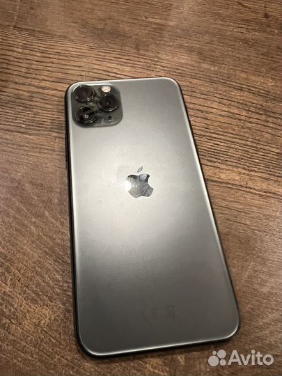 iPhone 11 Pro, 64 ГБ