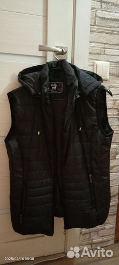 Жилетка женская