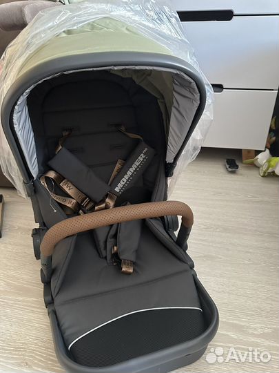 Коляска happy baby mommer pro 2в1