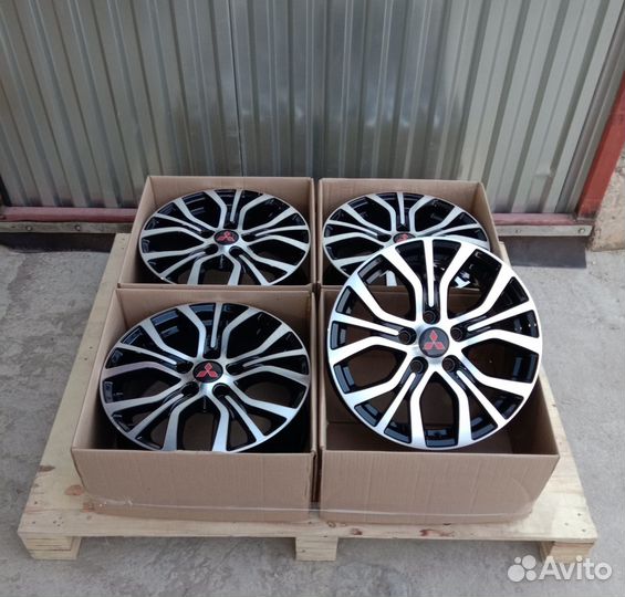 Диски R16 на Mitsubishi ASX Outlander Galant