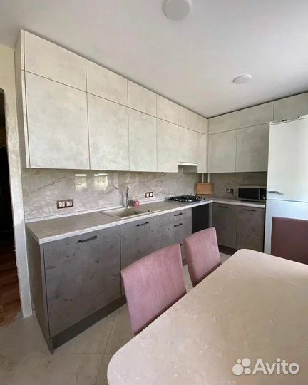 Кухонный гарнитур без ручек мок 0821523