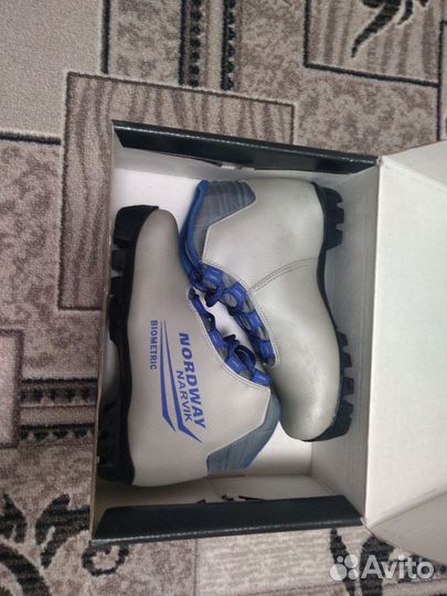 Ботинки для лыж