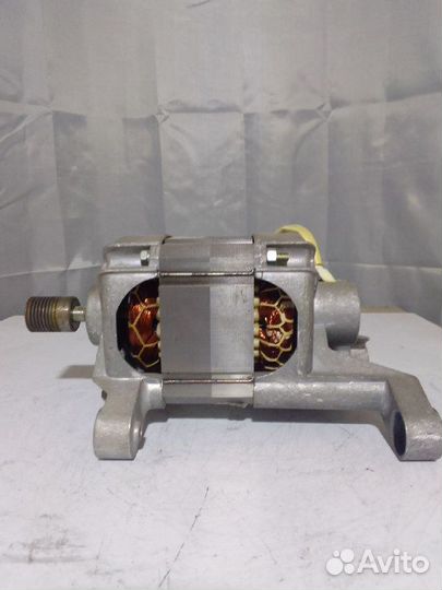 Двигатель (мотор) Eelctrolux/aeg 132386803