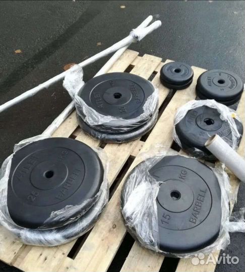 Спортивные блины, грифы