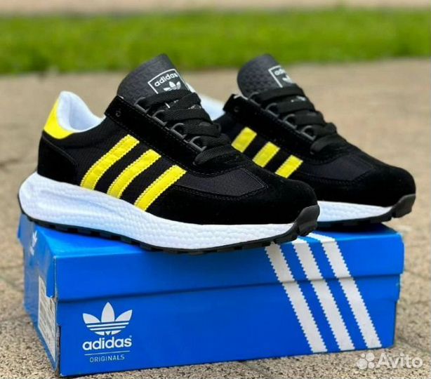 Adidas retropy