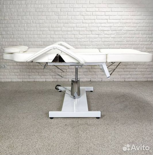 Косметологическое кресло