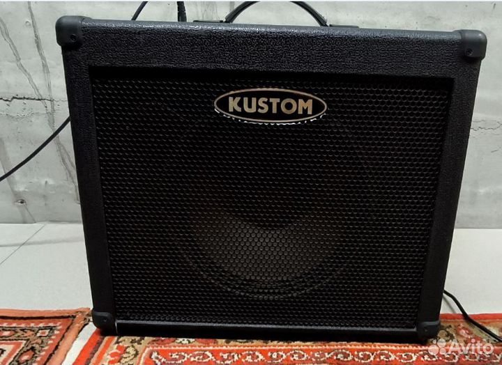 Клавишный комбик kustom KMA65