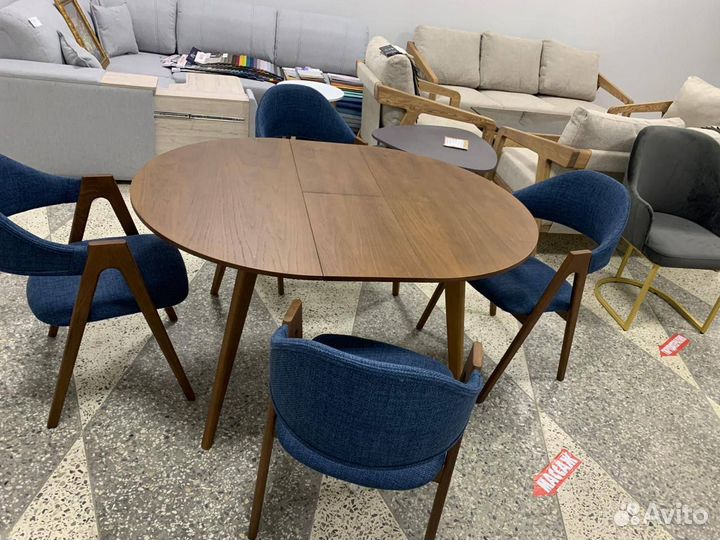 Стол кухонный круглый