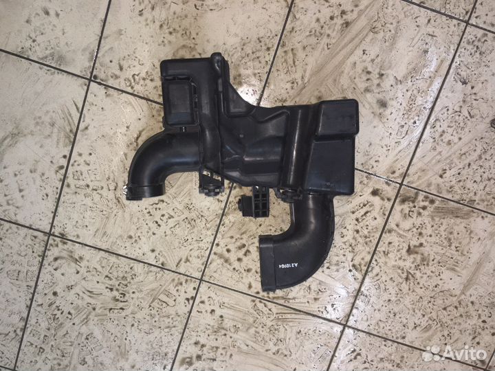 Резонатор воздушного фильтра kia rio 4