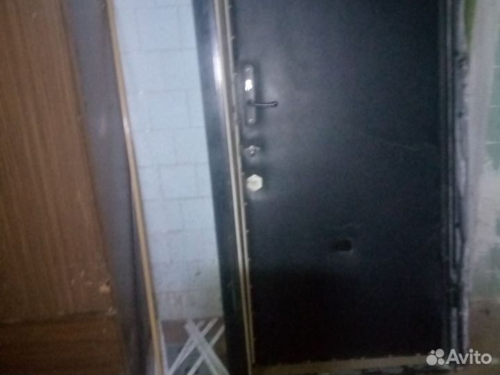 Дверь входная металлическая