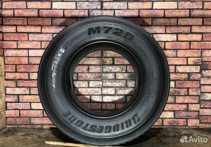 315 70 22.5 bridgestone M729 Грузовые шины Б/у