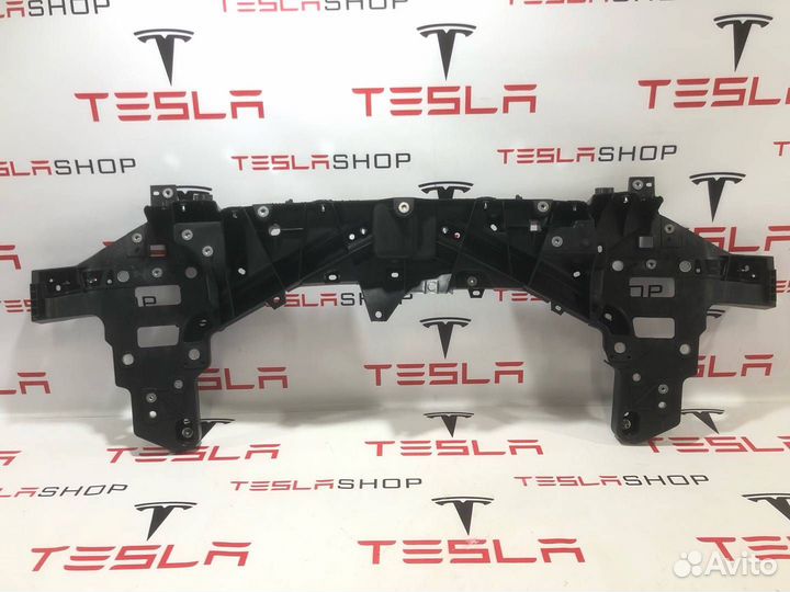 Передняя панель (телевизор) Tesla Model X рест