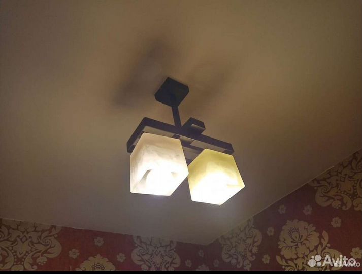 Светильник потолочный