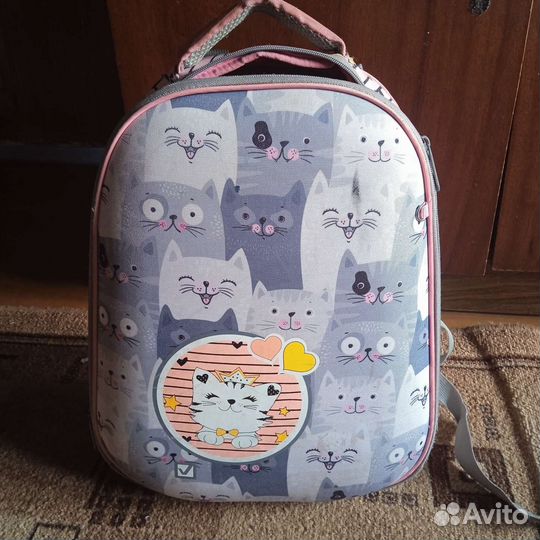 Школьный рюкзак