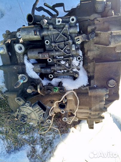 Продам коробку на Хонду fit