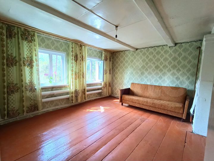 Дом 59,8 м² на участке 10,1 сот.