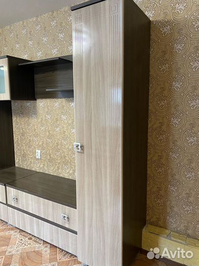 Модульная стенка в гостиную