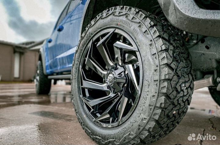 Диски Fuel Reaction R17 5x127 Jeep Wrangler