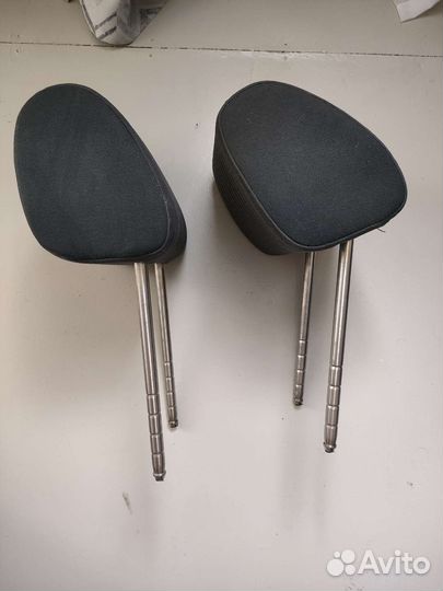 Подголовник шкода октавия тур