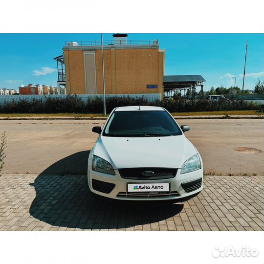 Ford Focus 1.4 МТ, 2006, 215 000 км