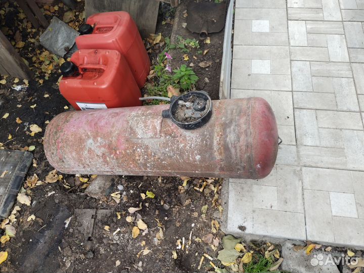 Газовый баллон 65л