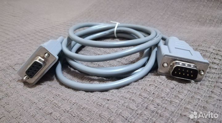 Кабели USB, RS-232 COM, Ethernet