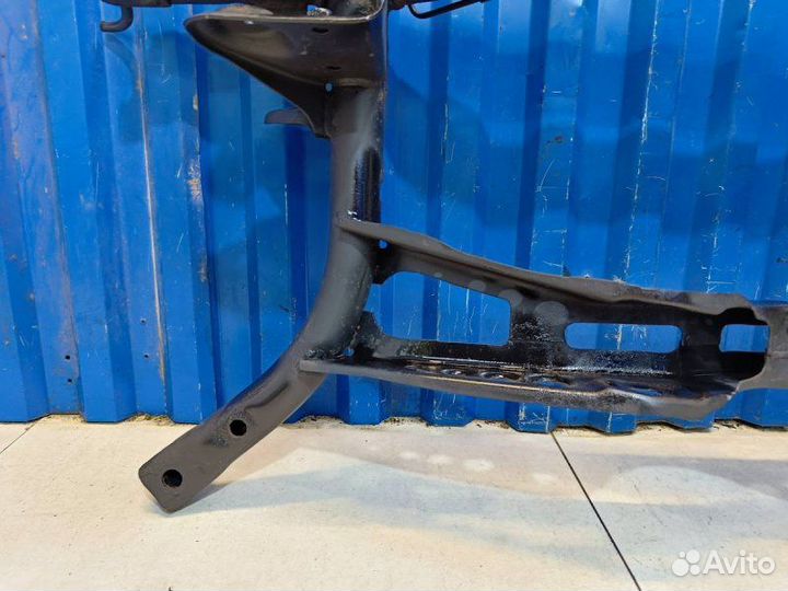 Подрамник задний Volkswagen Jetta V 1.9 BXE 2008