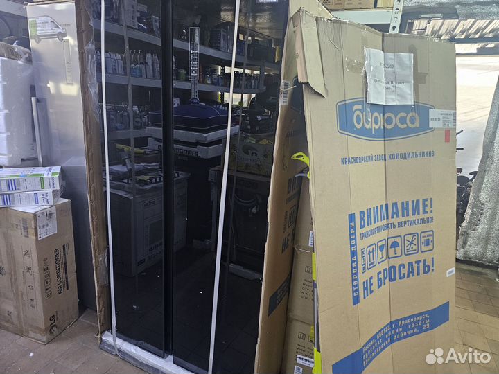 Новый холодильник side by side Бирюса