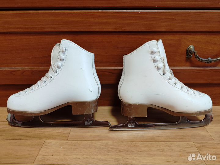 Коньки фигурные детские Botas 32 размер