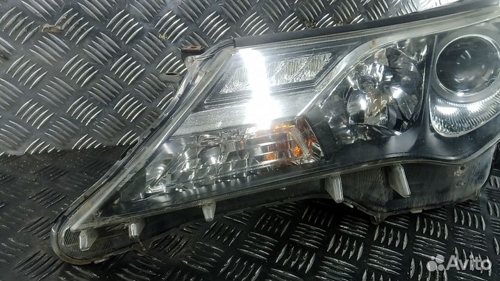 Фара 8117042562 Toyota RAV 4 XA30 (2006-2013)