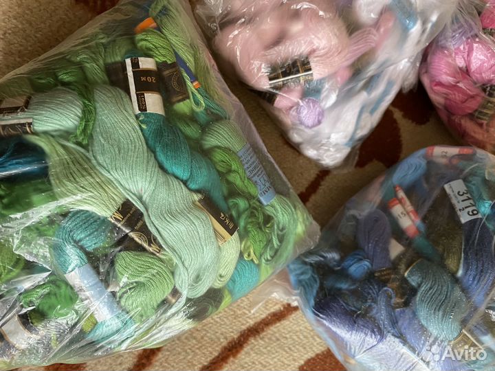 Нитки для вышивания