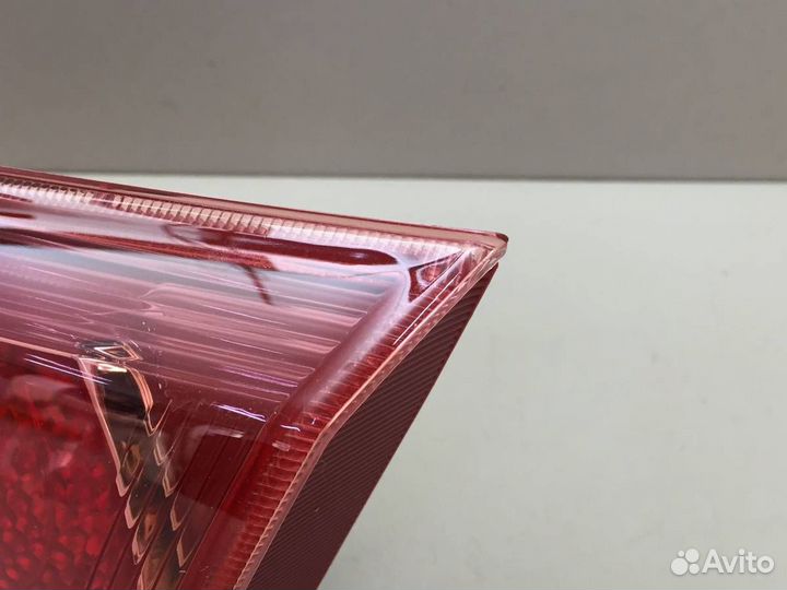 Фонарь задний внутренний правый Mitsubishi Lancer