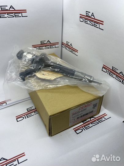 Форсунка 095000-6250