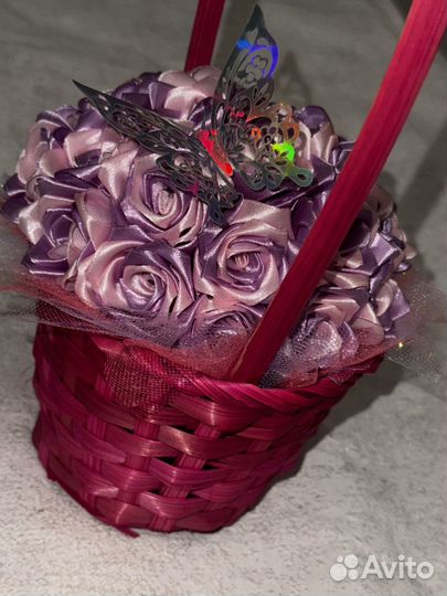 Букет роз из атласных лент