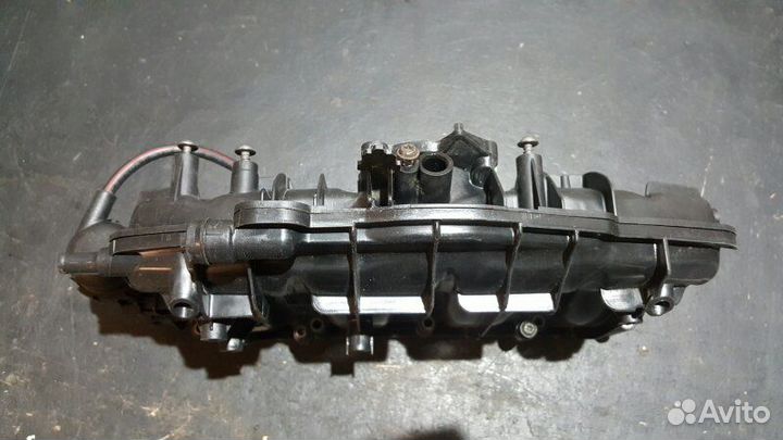 Впускной коллектор Volkswagen Passat CC 2.0 tfsi