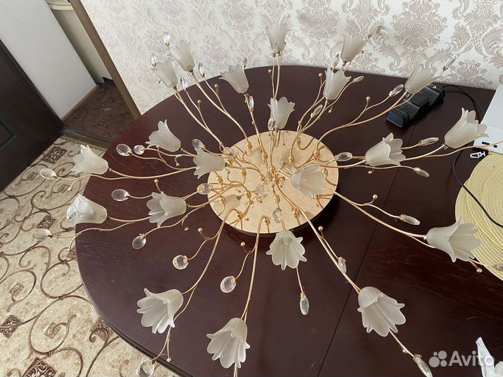 Люстра потолочная