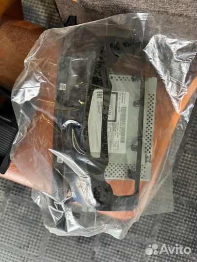 Магнитолла