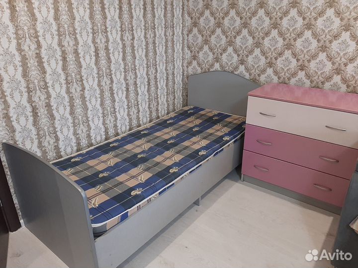 Спальный гарнитур для девочки