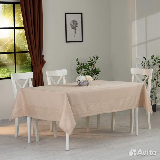Скатерть полиэстер 150х220см капучино