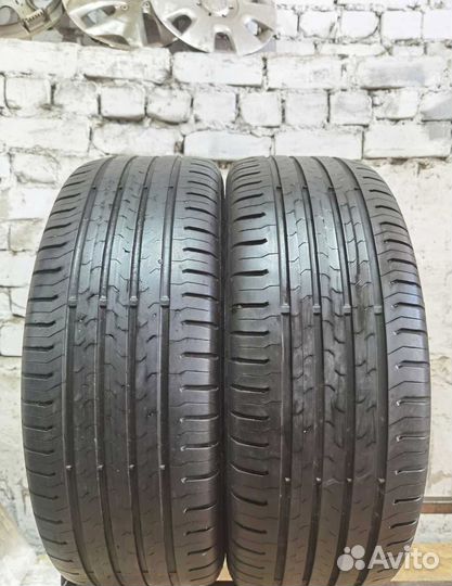 Continental ContiEcoContact 5 215/55 R17 94V