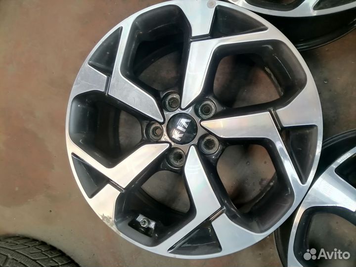 Комплект дисков KIA оригинал R17 5*114.3