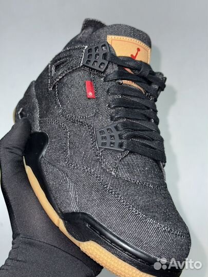 Air Jordan 4 Retro Levi's Black (Blank Tag)