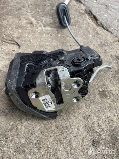 Замок задней левой двери Kia Optima