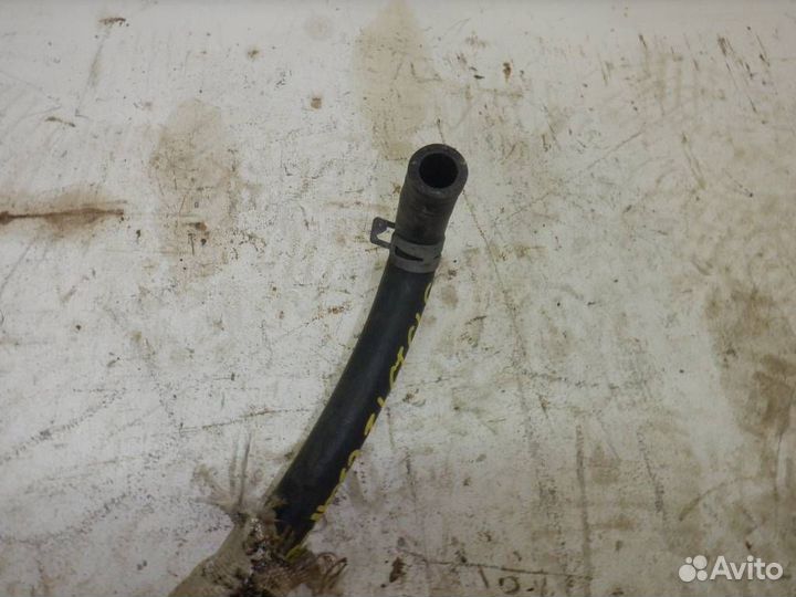 Патрубок системы охлаждения 9L8Z18472B