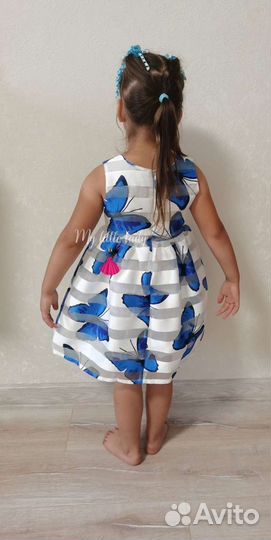 Нарядное платье для девочки новое 104, 110