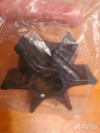 Крыльчатка помпы Suzuki оригинал