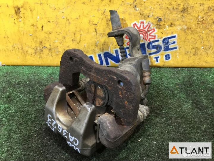 Суппорт задний левый honda accord