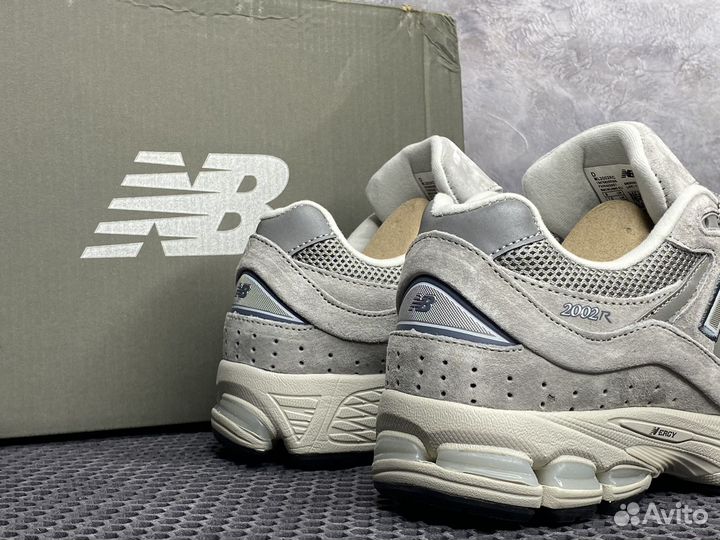 Кроссовки New Balance 2002r OG light grey