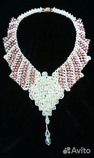 Колье из бисера